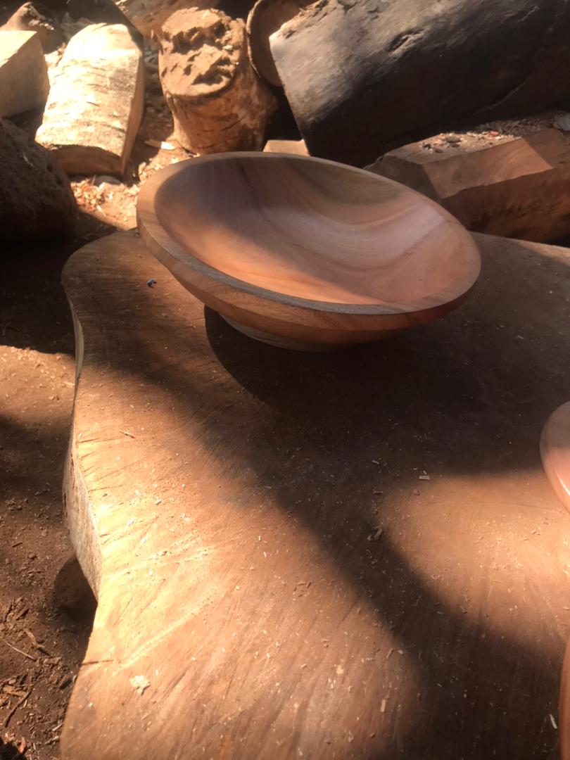 Wooden plates for Pabvute Gourmet image